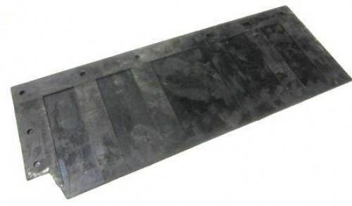 Wkładka Gumowa Błotnika Ursus C-385 Prawa 14.9-24